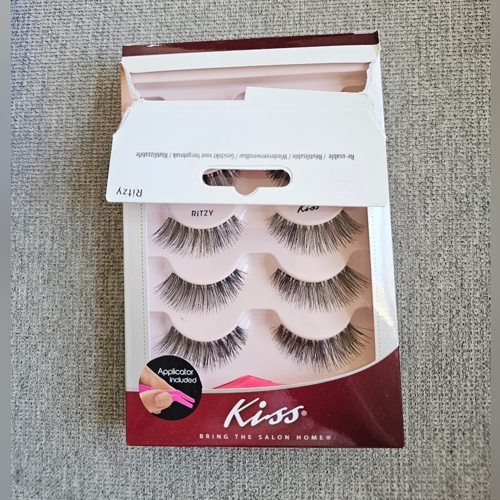 Kiss Haute Couture Natural Lightweight Ritzy Lashes - Picture 2 of 3